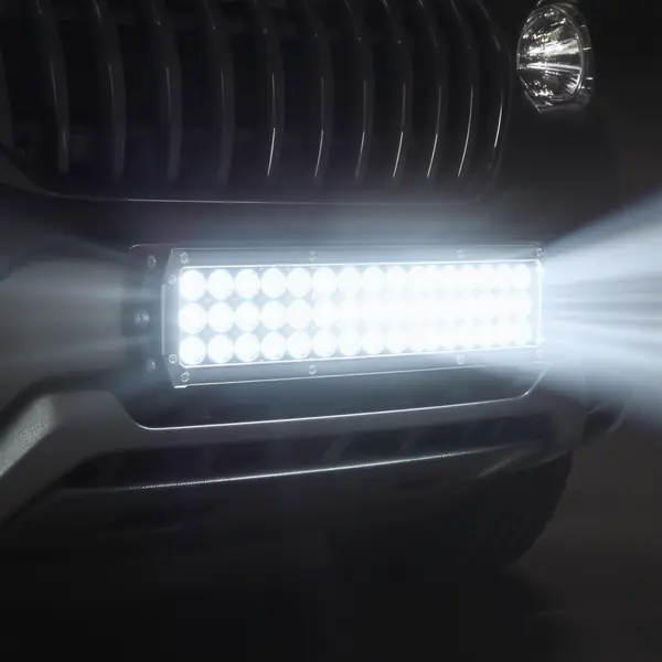 LED Bar Žibintai: Holografinių Difuzorių Technologijos