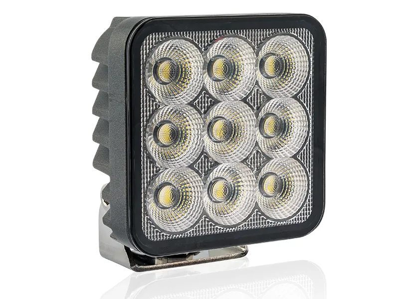 BULLPRO LED Darbo Žibintas SPECTRUM SQUARE 54 su 6050lm IP68 - Ledbarzibintai.lt