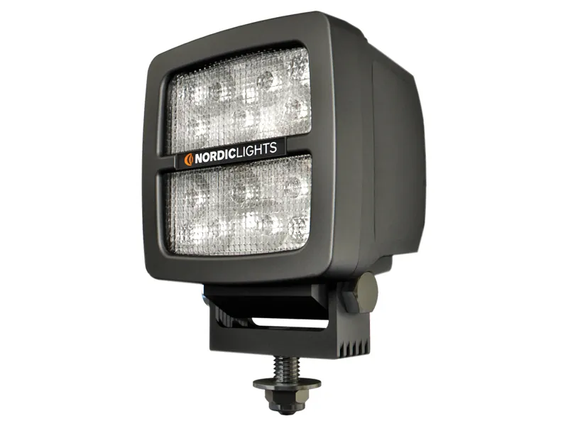 NORDIC LIGHTS LED Darbinis Žibintas Wide Flood 5700lm IP69K 2700K - Ledbarzibintai.lt