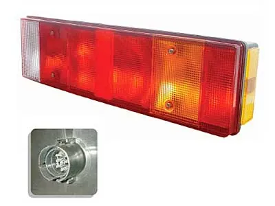 Vignal 7 funkcijų galinis žibintas, dešinysis, sunkvežimiams Iveco (1996+), 152mm tvirtinimo atstumas