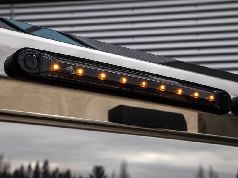 OPTIBEAM Dark Phantom LED gabaritinis žibintas oranžinis, 239,4 x 24,6 mm, 0,5 m ADR kabelis - Attēls 4