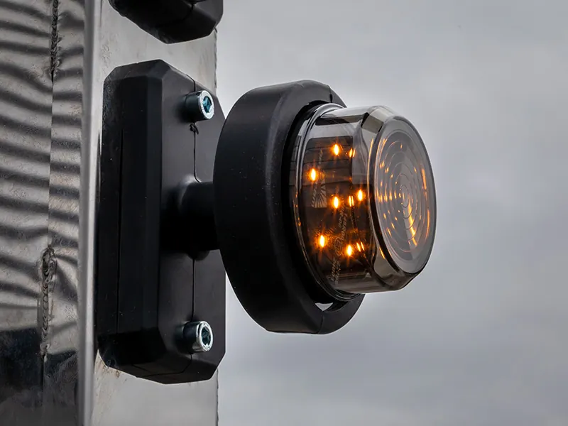 OPTIBEAM Dark Phantom LED gabaritinis žibintas oranžinis, Ø70 mm, 5 m ADR kabelis - Attēls 4