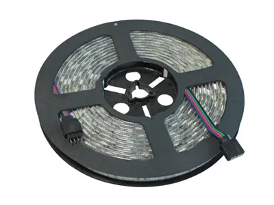 Lanksti RGB LED juosta automobiliui - 12V/2.5A, Vandeniui atspari, 5m ilgio
