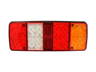 LED Galinis Žibintas | Dešinysis Kvadratinis 5 Kamerų | 24V | 340x132x63mm | Reflektorinis su Rūko ir Atbulinės Eigos Funkcijomis