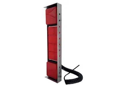 Raudonas LED Žibintų Komplektas Dideliems Transporto Priemonėms - 126x468mm - Nerūdijančio Plieno 1,5mm Korpusas - Ledbarzibintai.lt