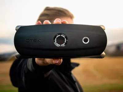 CTEK CS FREE Nešiojamas Išmanusis Akumuliatorių Įkroviklis su Boost Technologija - Attēls 6