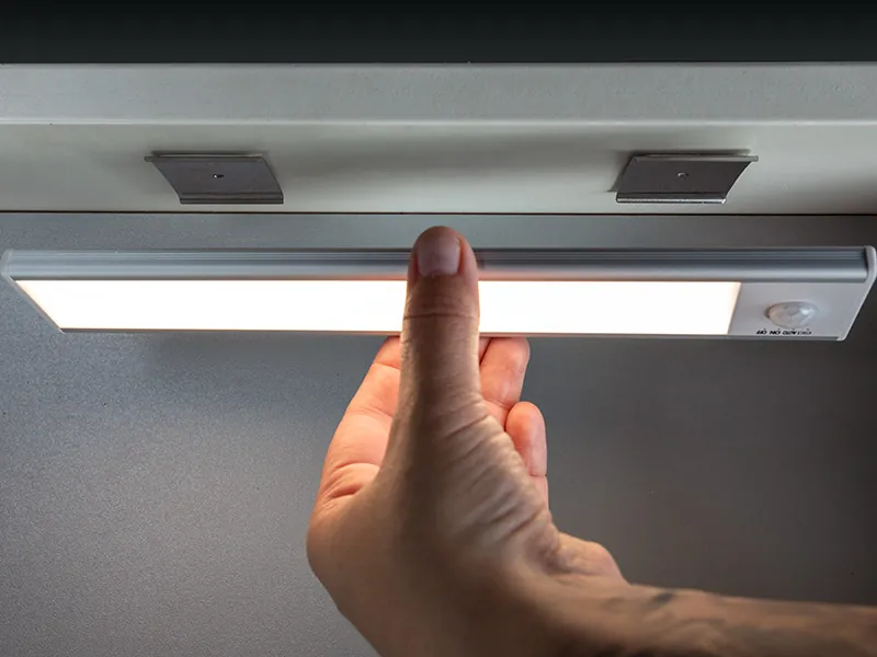 AUTOLINE Įkraunamas LED salono apšvietimas su judesio jutikliu, 52 LED, 1500mAh - Attēls 4