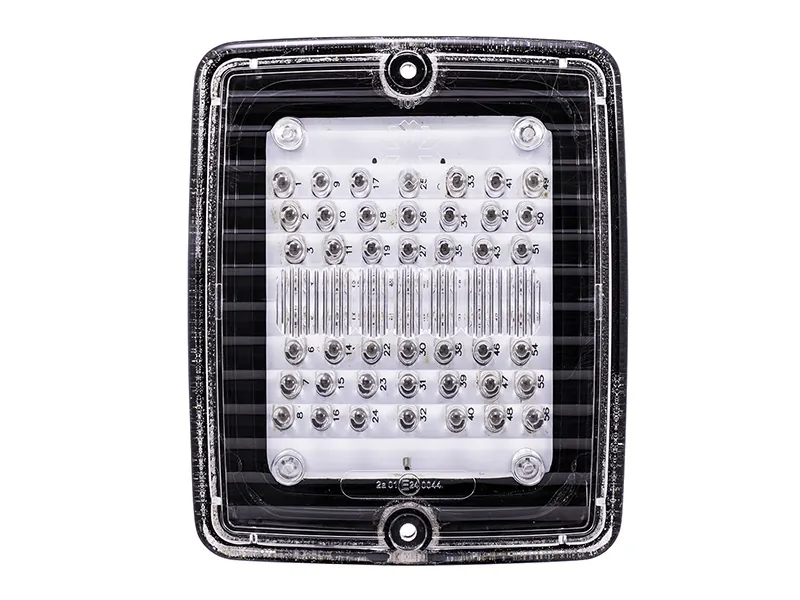 STRANDS IZE LED Indikatorius su Skaidriu Lęšiu - 24V, ECE R6 Sertifikuotas, Polikarbonato Korpusas