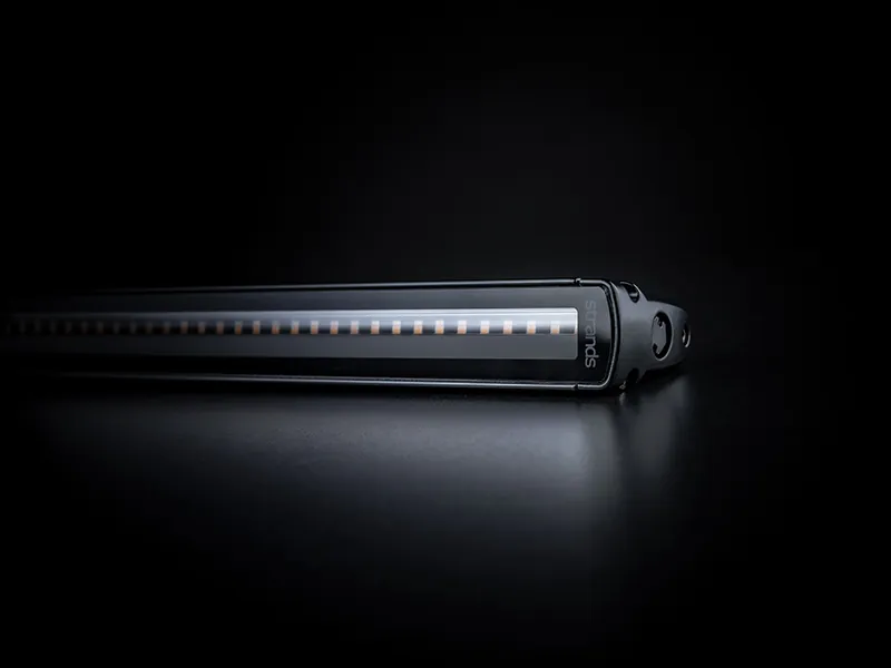 STRANDS SIBERIA LOW RIDER 10" - Ultra plonas LED žibintas su 4 funkcijomis, 10-32V, ECE R148 patvirtintas - Attēls 4