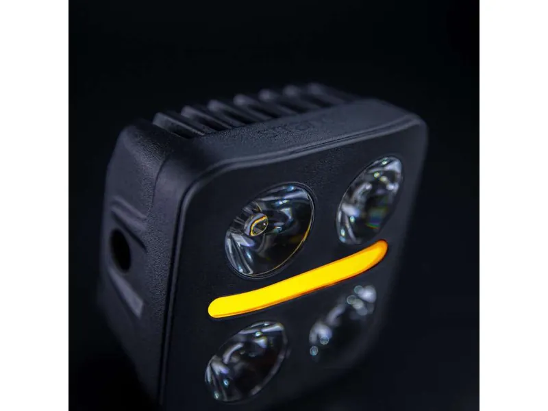 STRANDS NUUK D-LINE QB 3W/3.2W Darbinis Šviestuvas su Balta/Geltona Pozicine Šviesa, 10-32V, 3500lm - Attēls 4