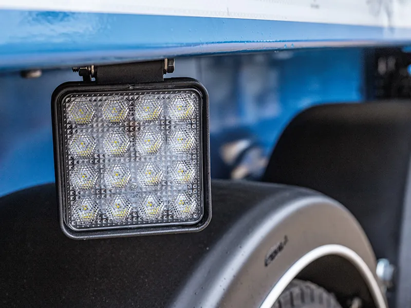 STRANDS Kvadratinis LED darbinis žibintas 25W 2200lm, ADR patvirtintas atbulinės eigos žibintas, DT jungtis, 12-32V - Attēls 4